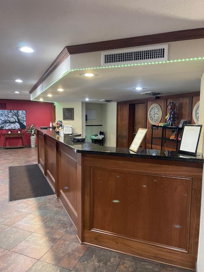 Best Western Plus La Porte Hotel & Conference Center Bagian luar foto