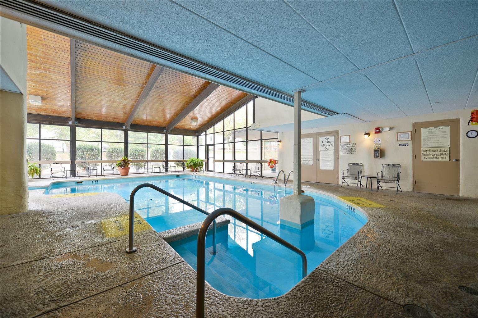 Best Western Plus La Porte Hotel & Conference Center Bagian luar foto